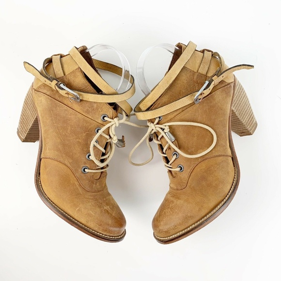 carson suede boots by born